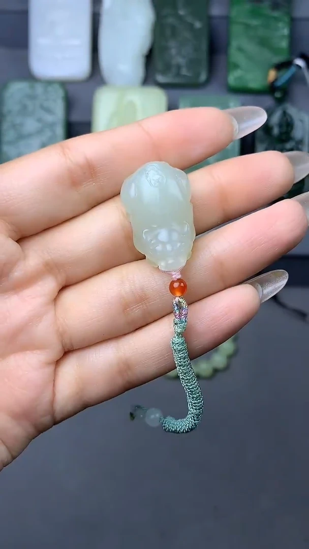 【闪购商品】和田玉吊坠(不含链)未镶嵌挂件拍一发一