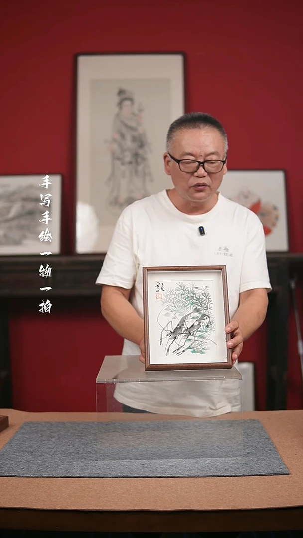 国画手绘-10寸摆台花鸟