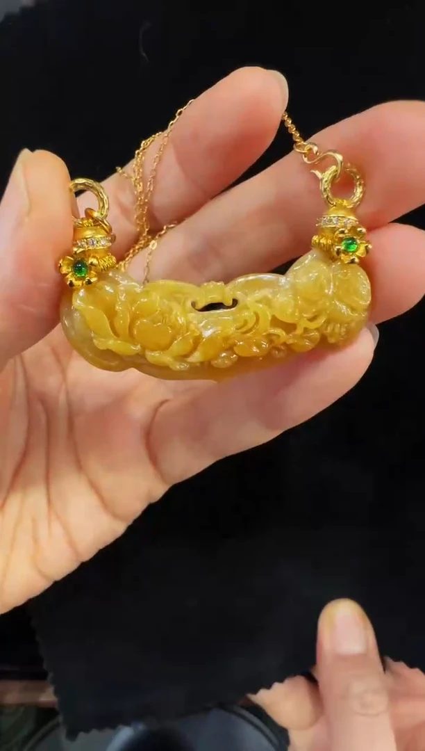 颈饰未镶嵌翡翠国风