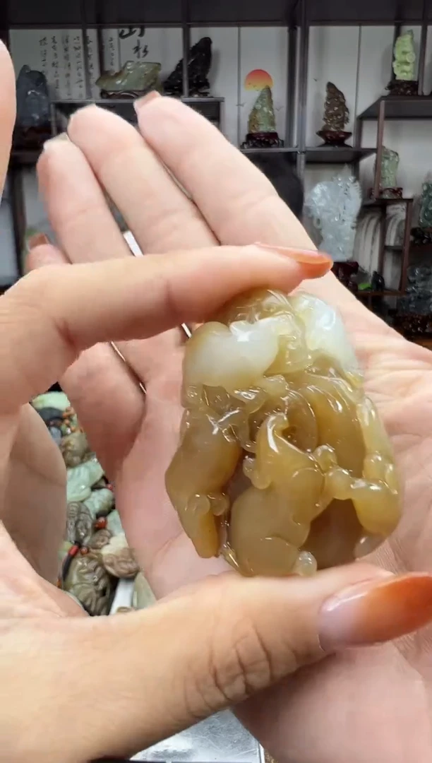 未镶嵌和田玉把件1