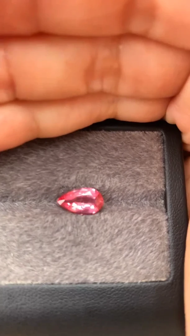 未镶嵌裸石定制尖晶石水滴型 莲花色调 2.06ct