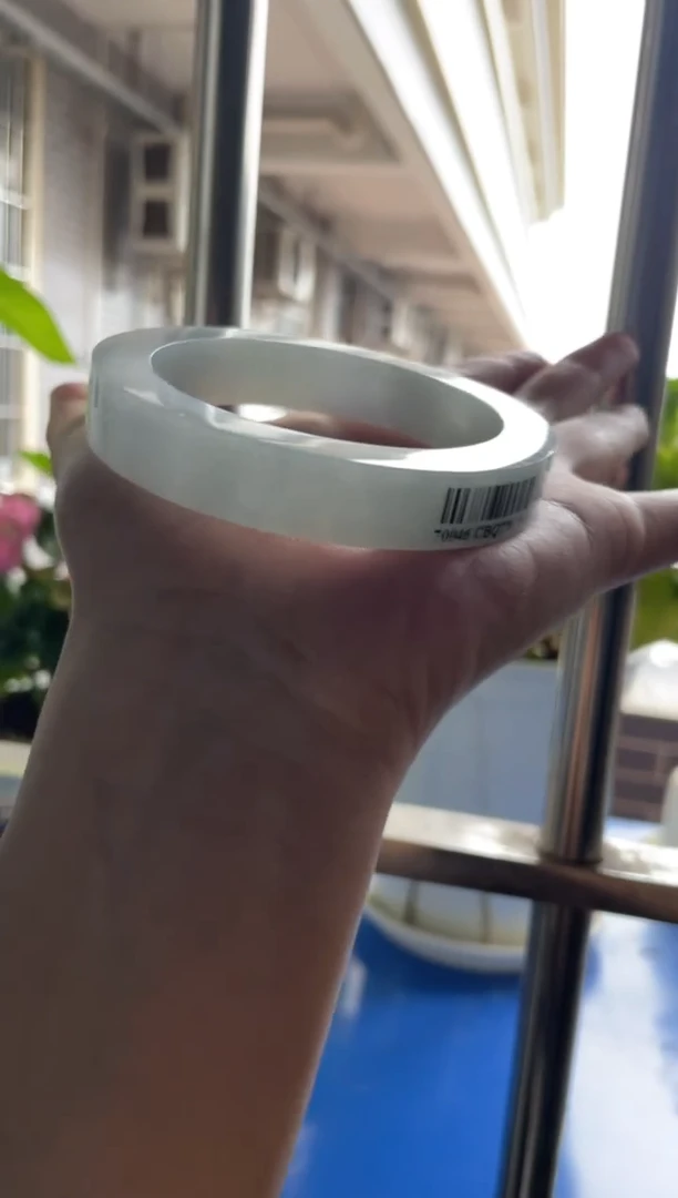 【闪购商品】定制翡翠手镯未镶嵌手镯DDS/发一件