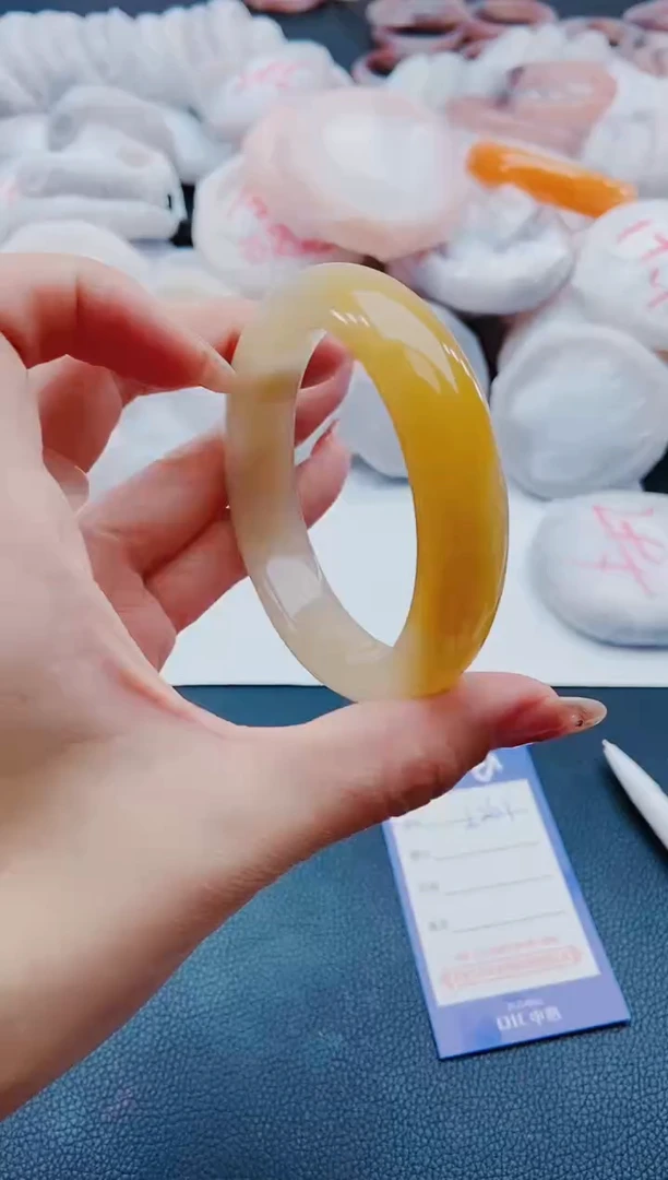 未镶嵌手镯石英质玉L261-58-59