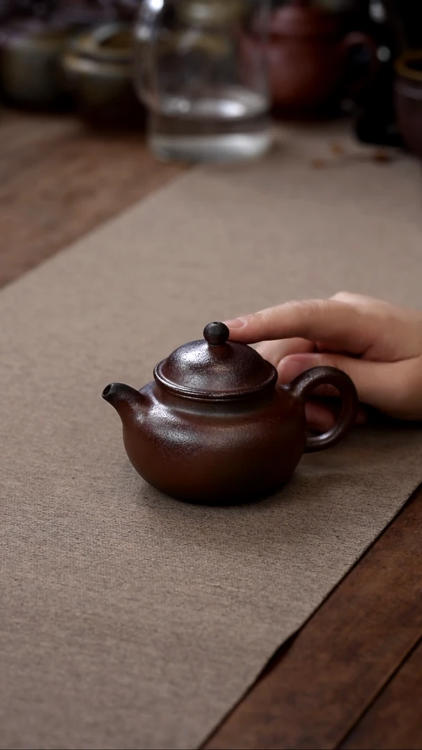 茶壶紫砂柴烧红皮龙莲子