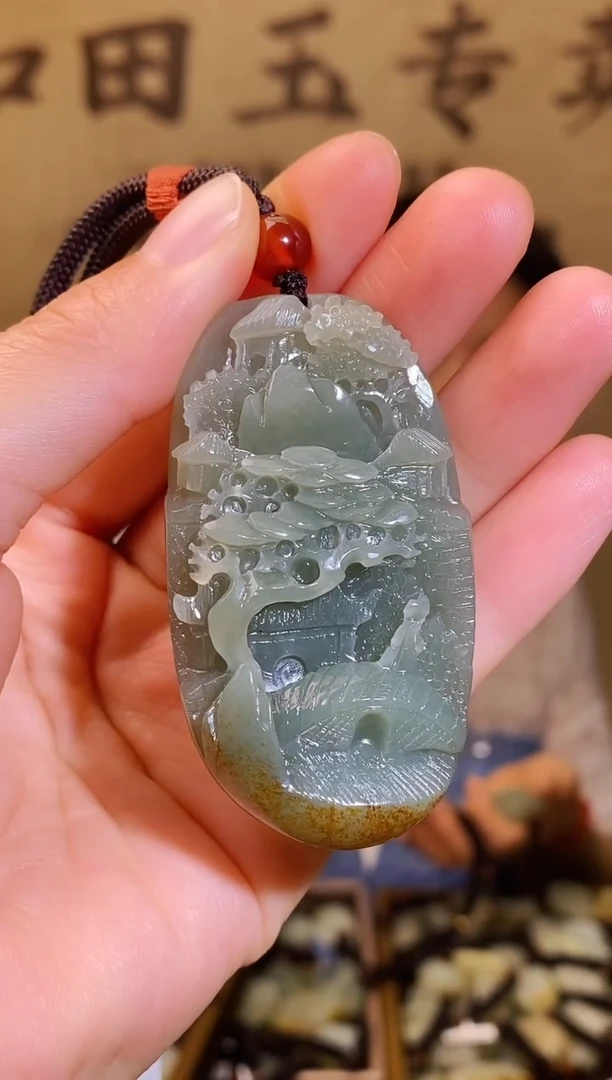 和田玉未镶嵌颈饰1