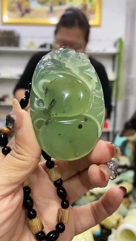 未镶嵌岫玉手把