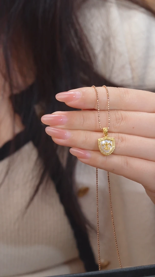 【闪购商品】钻石吊坠不含链18K金镶嵌@@U6746