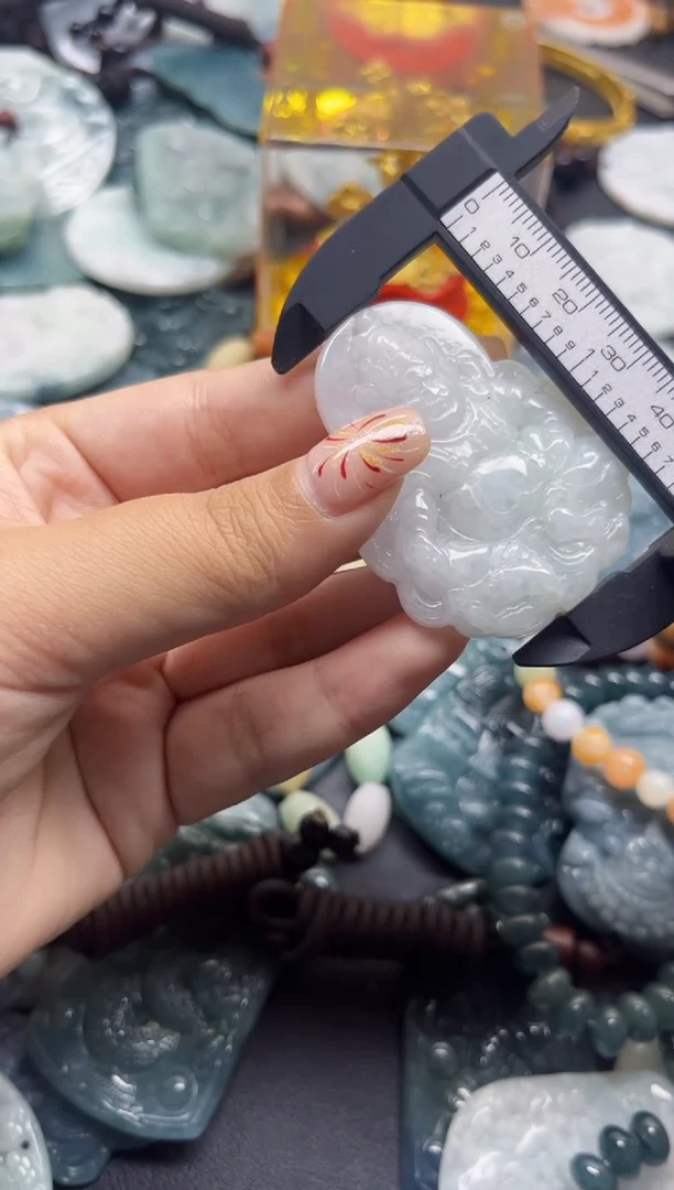 【闪购商品】翡翠颈饰未镶嵌翡翠