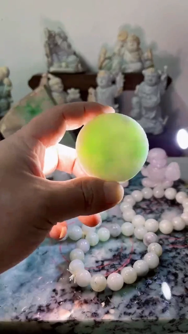 【闪购商品】翡翠吊坠(不含链)未镶嵌A23