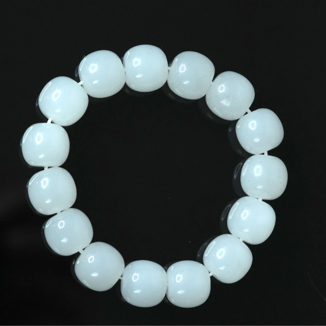 Lot24.和田白玉手串/023859/拍宝