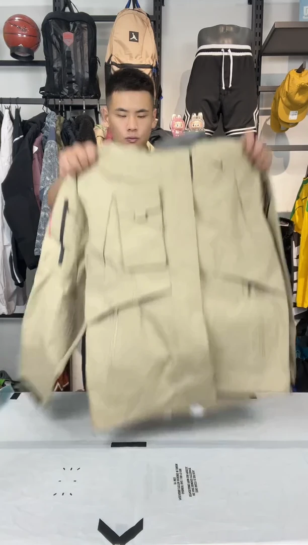 3203 编码 瑕疵修复以直播间为准 尺码s