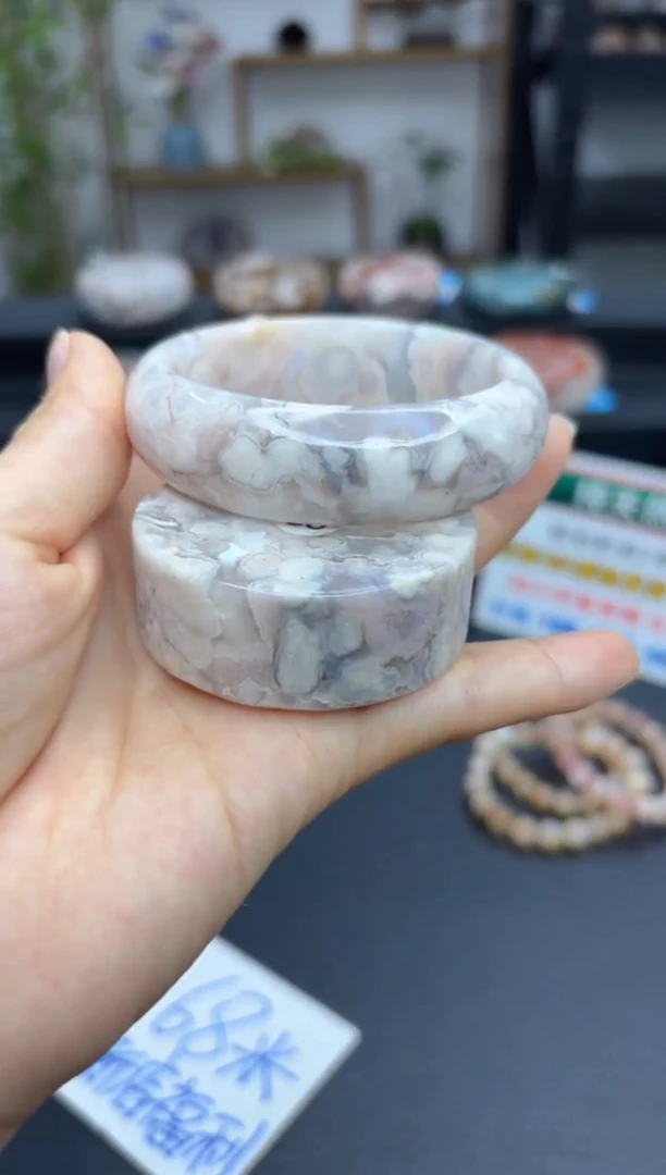 【闪购商品】石英质玉手镯未镶嵌A60(55圈赠送镯心)