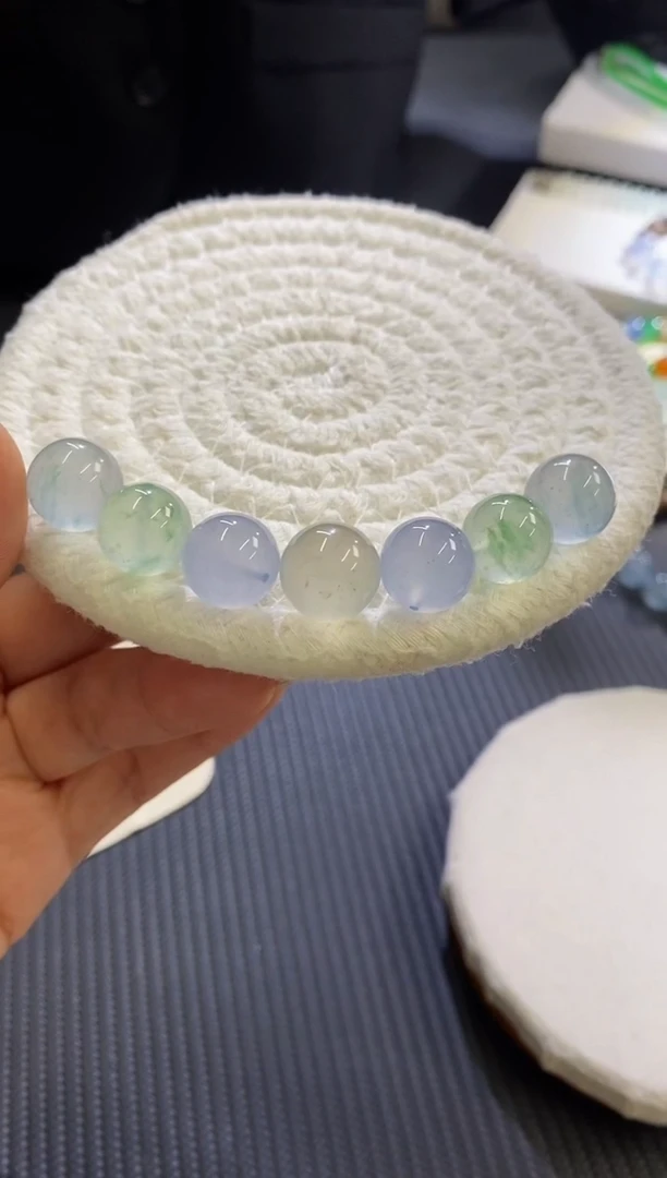 未镶嵌摆件翡翠散珠每对价格不同（多样性发其一对）