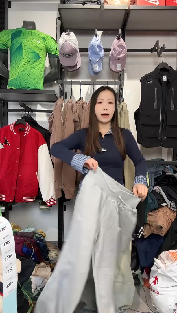 1357编码 瑕疵款直播间过款为准 尺码180