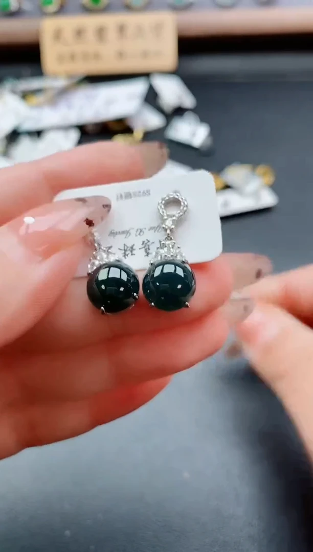 银S925镶嵌戒指翡翠1