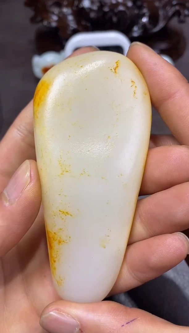 未镶嵌和田玉摆件厚****.和田玉