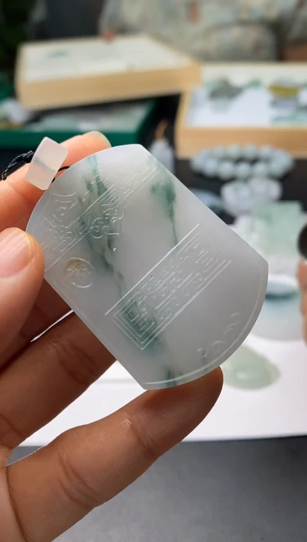 定制翡翠未镶嵌毛货翡翠~