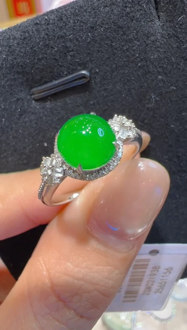 18K金镶嵌戒指翡翠多样性团购发一件