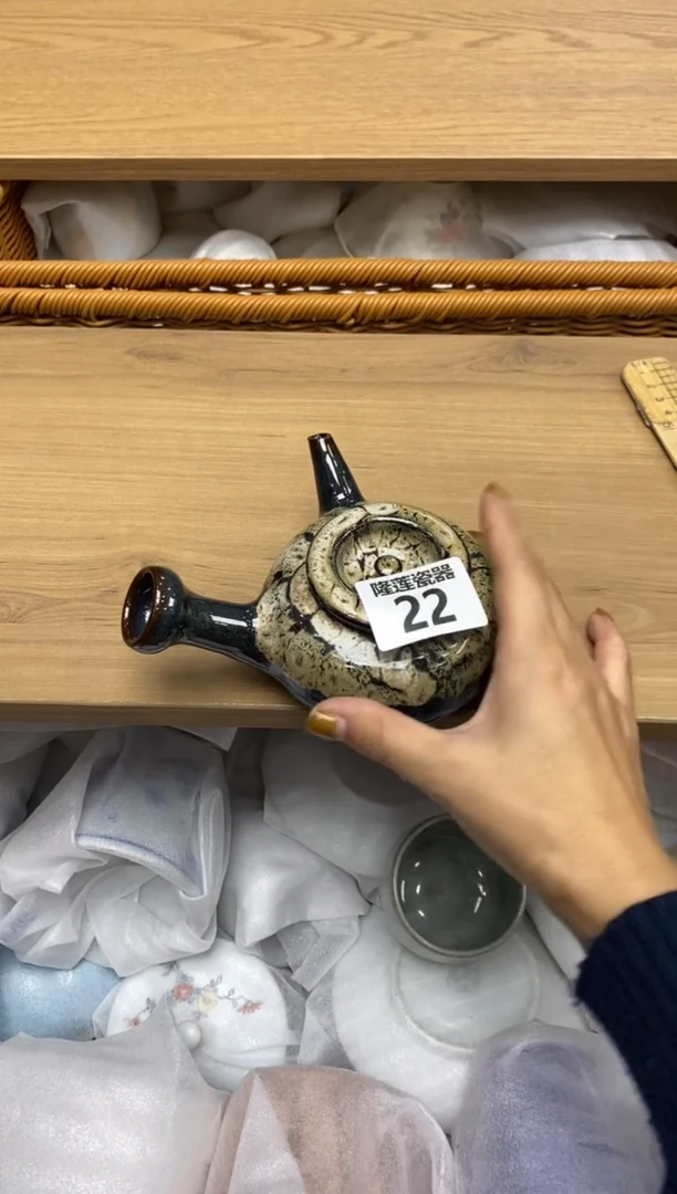 瓷片俗**雅隆莲全球选好物精选