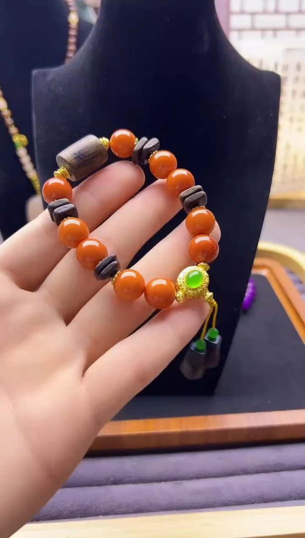 【闪购商品】蜜蜡手链14K金镶嵌S210