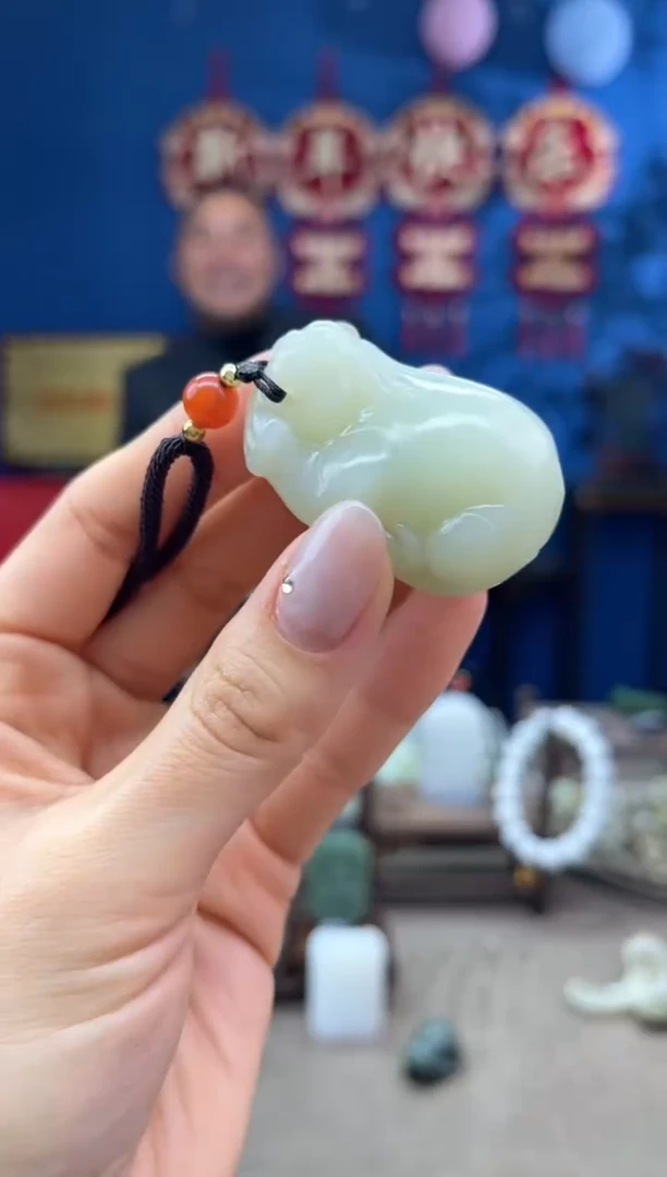 【闪购商品】和田玉颈饰未镶嵌1