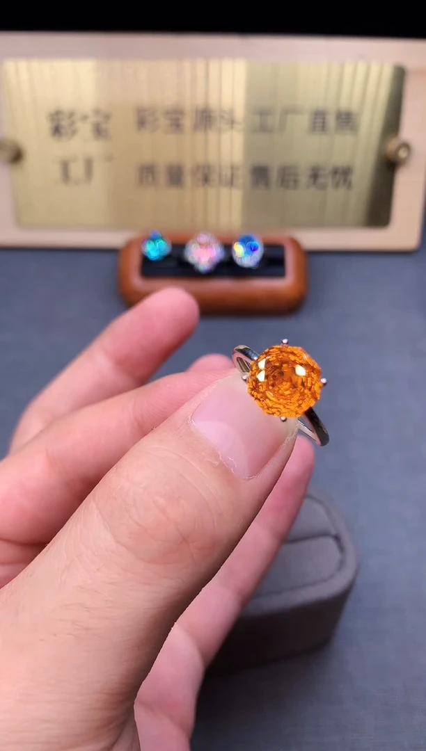 银S925镶嵌戒指石榴石（芬达石）2222