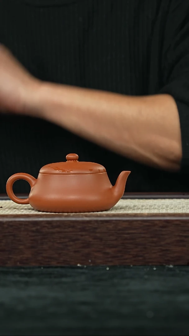 【闪购商品】紫砂茶壶@@EF15722金秀芳君德