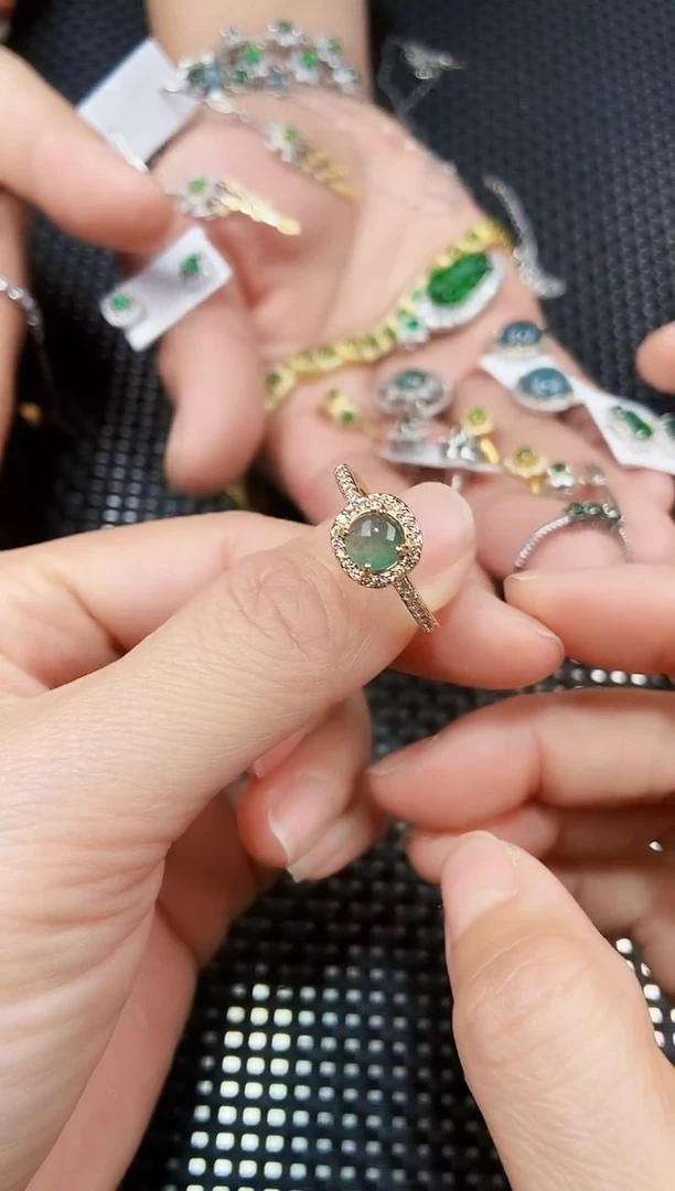 【闪购商品】翡翠戒指未镶嵌11111111