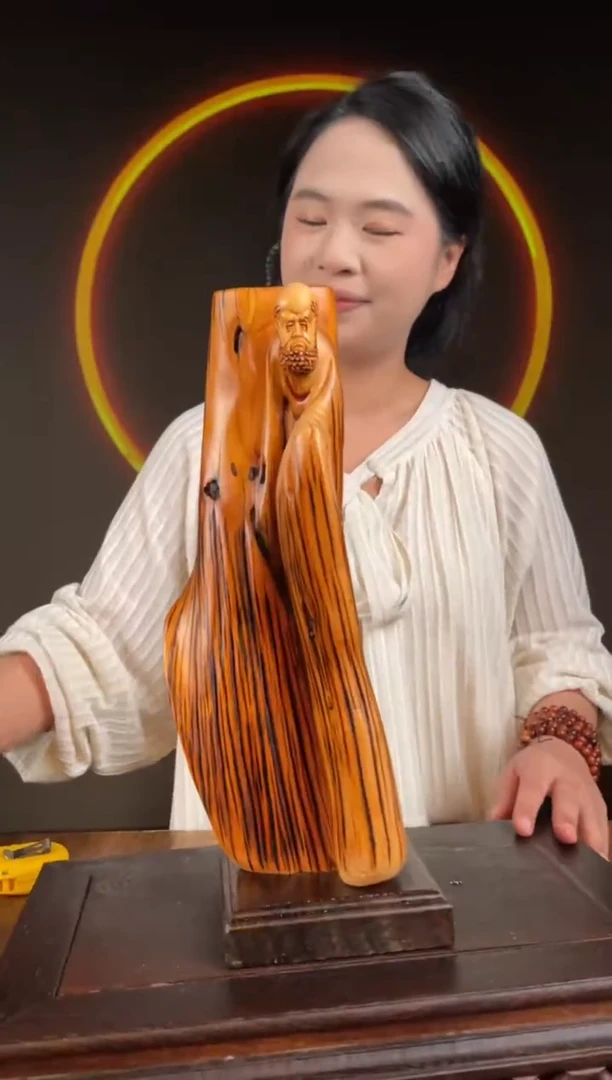 柏木（崖柏）手工摆件,先抢先得! 编号:144