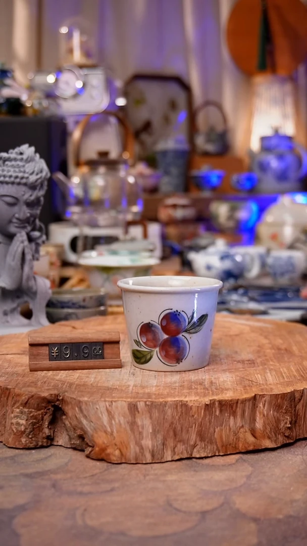杯子蓝莓手工手绘手工手绘
