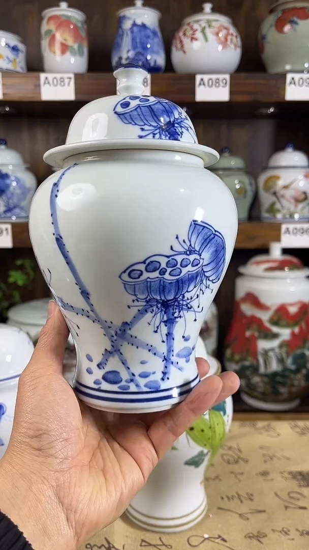 【闪购商品】纯手工手绘好事莲莲将军罐储物罐