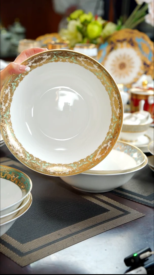 瓷片9英寸汤碗1个