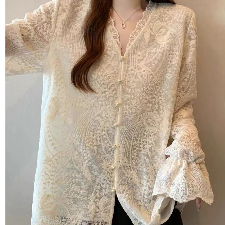 【瑶瑶专属】领钩花镂空蕾丝衫女显瘦气质独特洋气小衫上衣