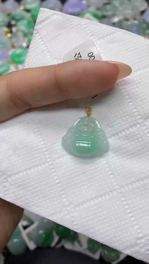 颈饰18K金镶嵌翡翠11111111111