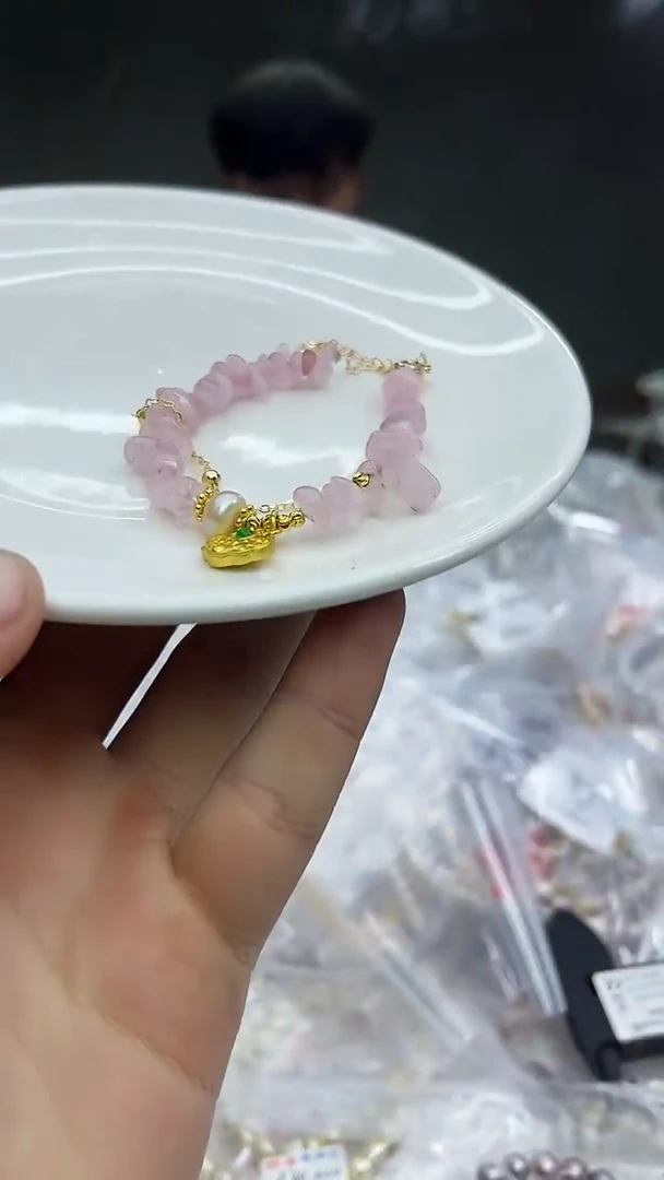 未镶嵌手链淡水珍珠设计款手链