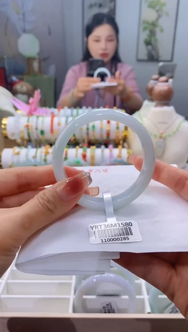 未镶嵌手镯翡翠20号55.3/12.2*7.1