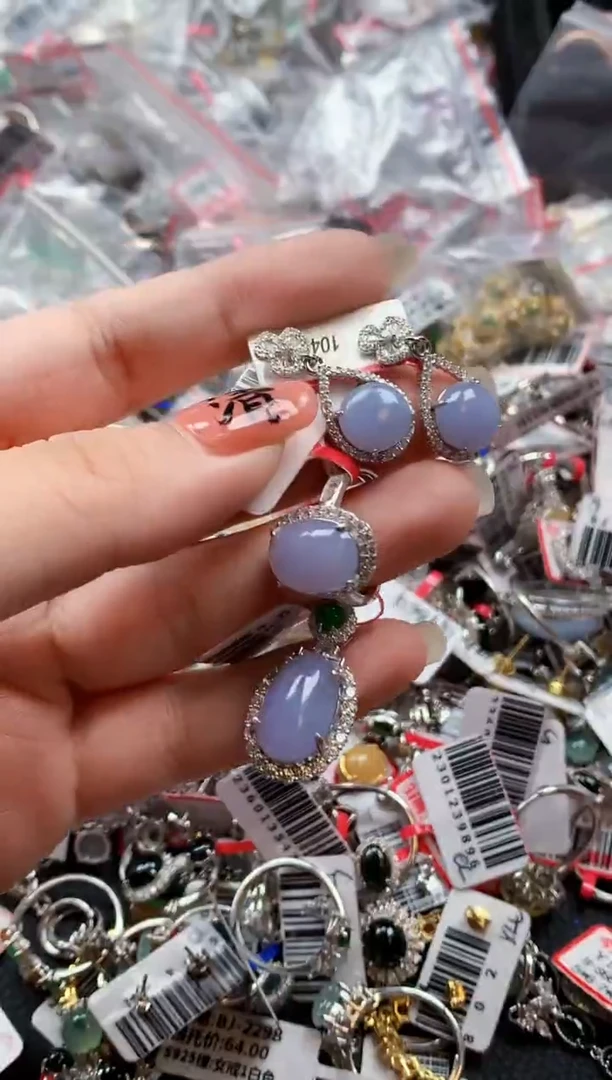 银S925镶嵌戒指翡翠天然A货缅甸翡翠