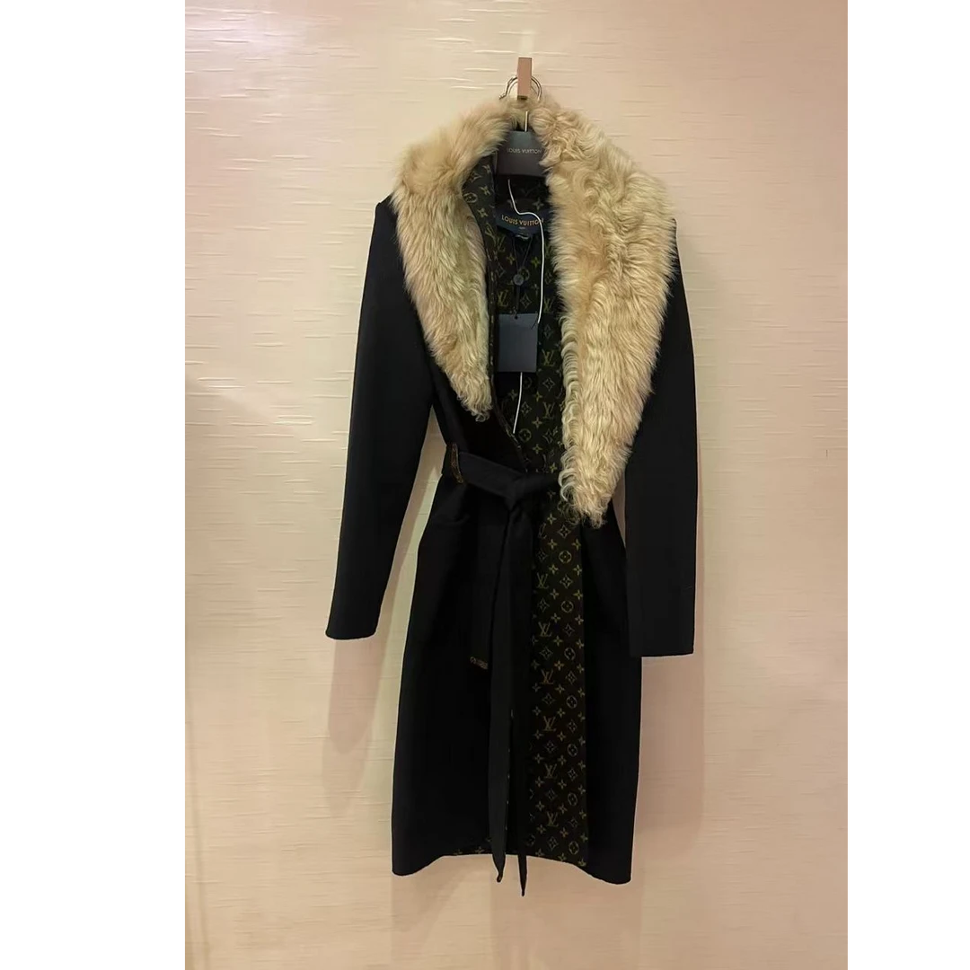 未使用 LouisVuitton/路易威登 双双臻选/cc00806/lv大衣/34