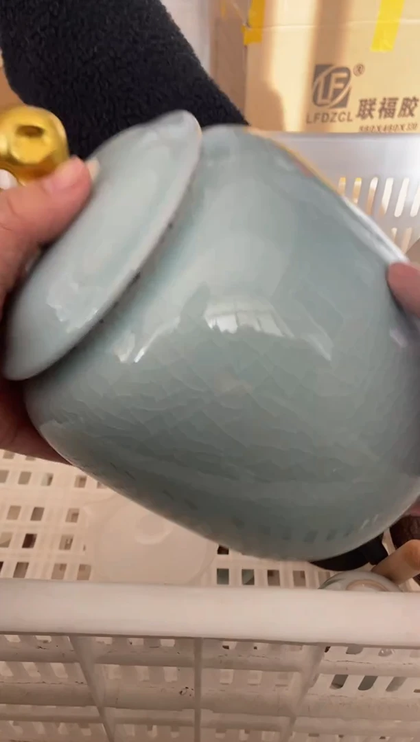 杯无运费险有瑕疵的摄影的产品有使用过的痕迹有点脏介意勿拍