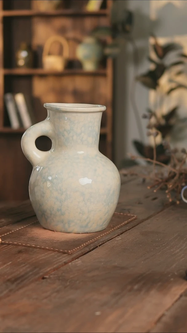 摆件10-35高28口12误差2无孔