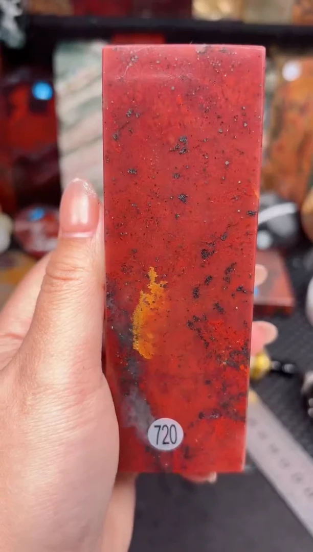 玉桂林鸡血创意摆件装饰 编号：720