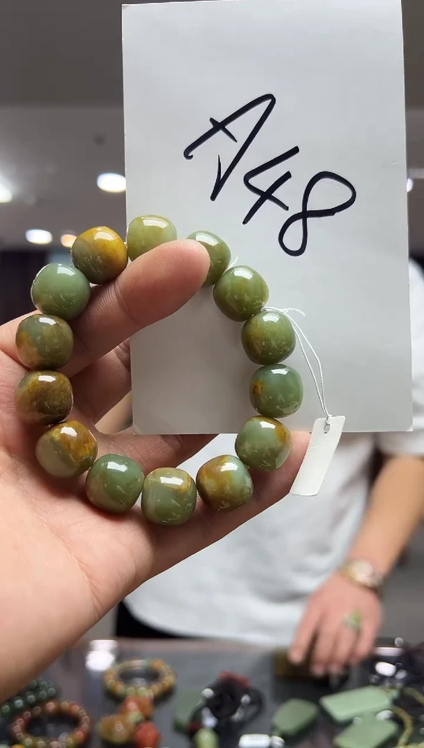 未镶嵌手链透闪石质玉清**來多样性发货其中发一