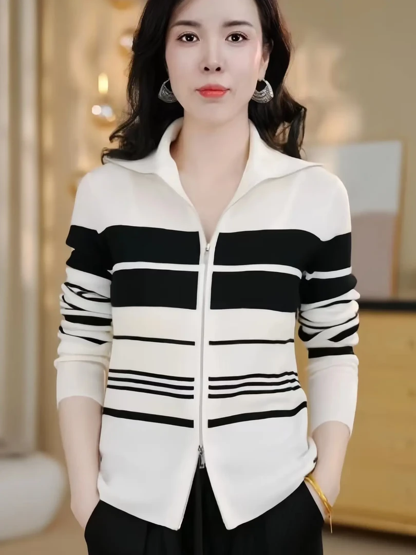 秋季新款针织长袖薄款显瘦上衣【101/优/俊】