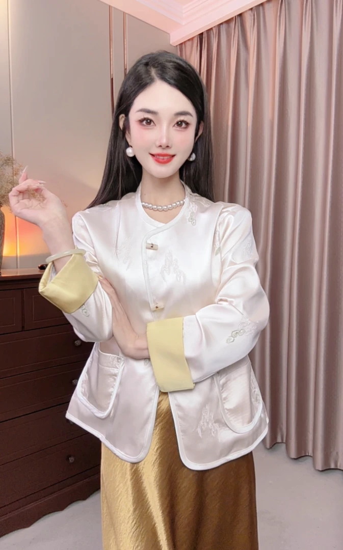 07款新中式国风短外套女2025春新款气质提花小香风独特高级感上衣