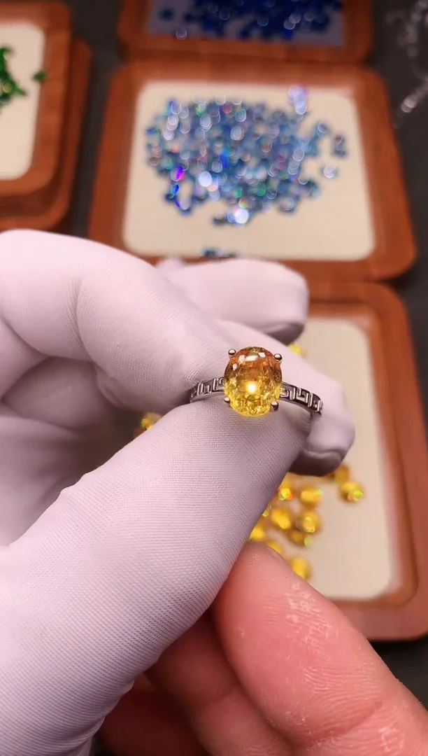 黄色碧玺戒指银S925镶嵌·········
