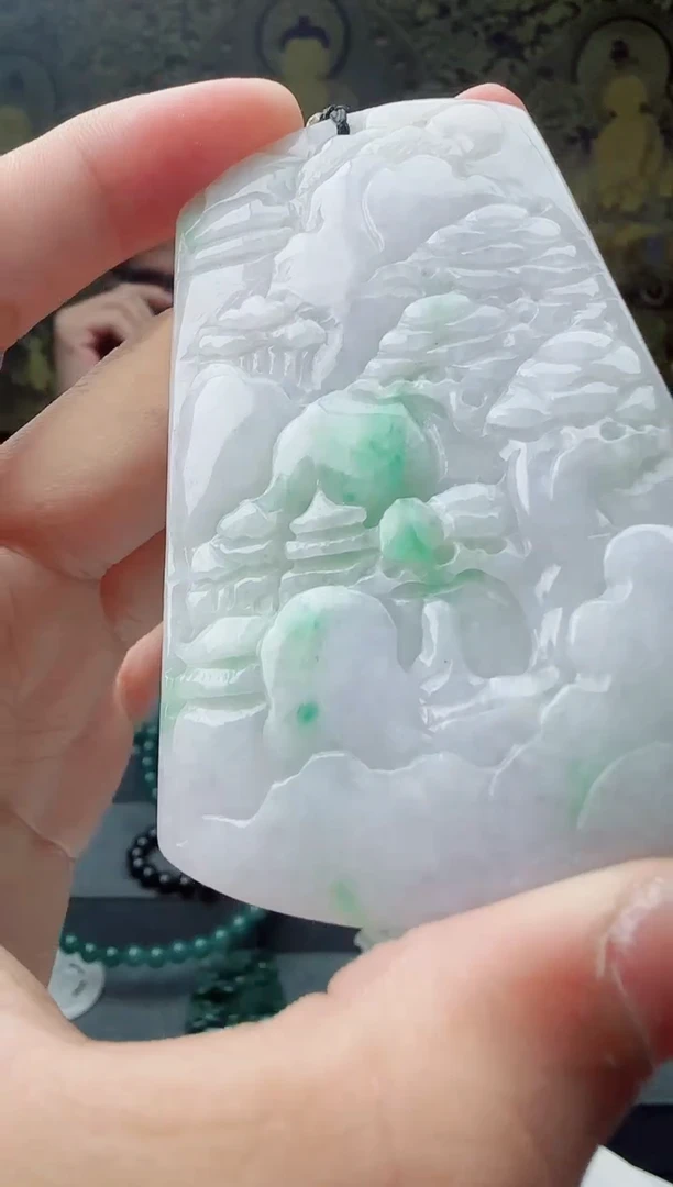 翡翠未镶嵌颈饰1111111111