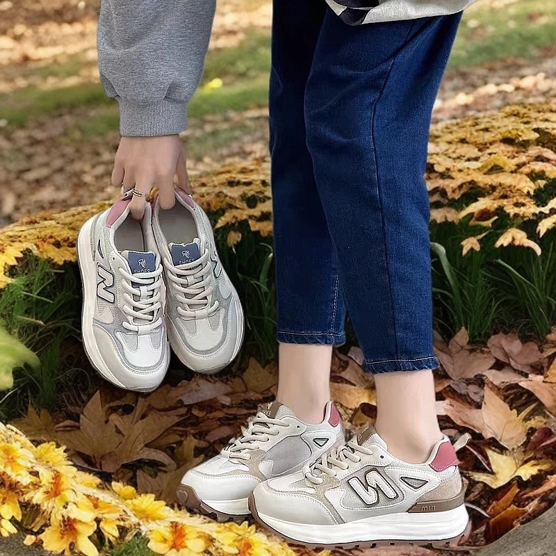 轩美诗2024新款时尚百搭舒适减龄爆款德迅鞋圆头厚底休闲系带女