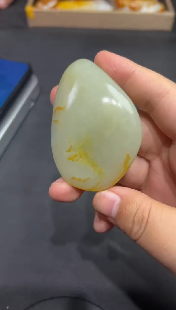 颈饰未镶嵌和田玉肉*龙19