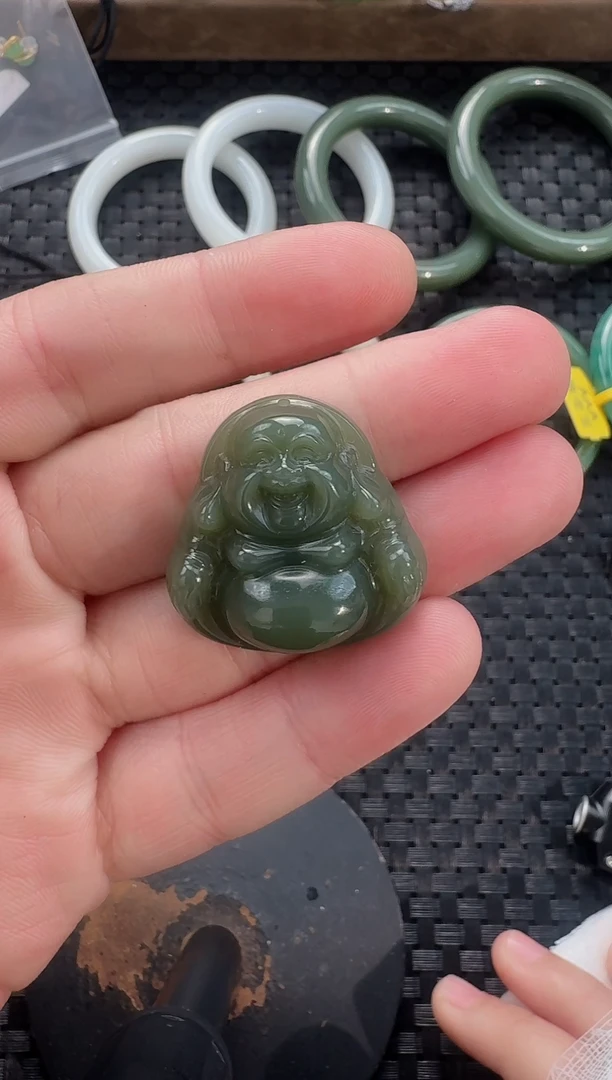 颈饰未镶嵌和田玉30黄口佛公