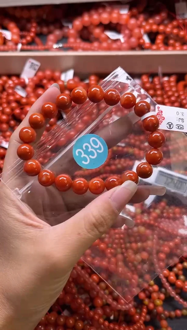 南红玛瑙未镶嵌珠宝奇石339-9